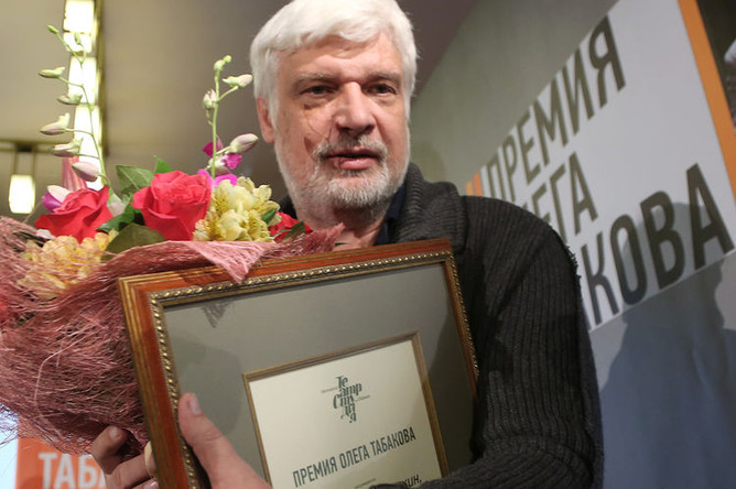 Дмитрий Брусникин на XVIII церемонии вручения премии Олега Табакова в МХТ им. А.П. Чехова, 2013 год