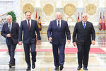 Президент Белоруссии Александр Лукашенко и премьер-министр России Михаил Мишустин во время встречи во Дворце Независимости в Минске, 3 сентября 2020 года