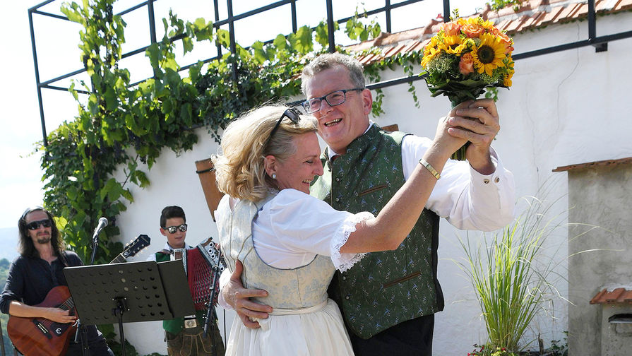 Свадьба министра иностранных дел Германии Карин Кнайсль и Вольфганда Майлингера в&nbsp;Гамлице, Австрия, 18 августа 2018 года