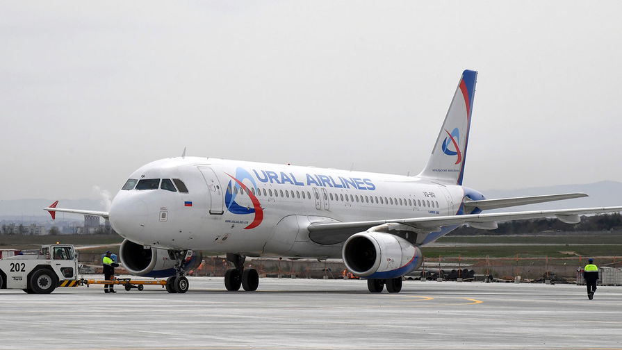 Уральские авиалинии до конца лета отменили рейсы в южные регионы Европейской части России