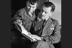 Писатель Сергей Михалков с сыном Андреем, 1946 год