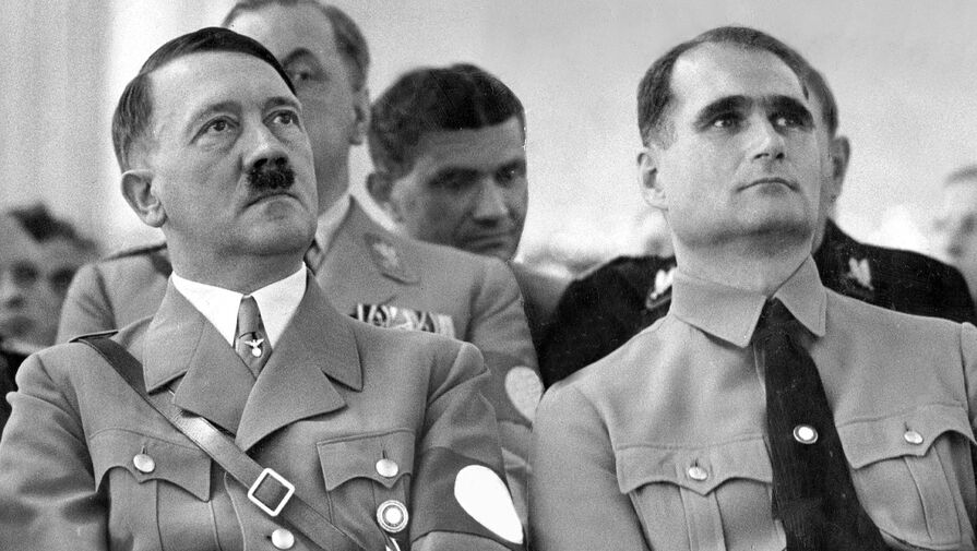 ФСБ рассекретила свидетельства адъютанта Гитлера о плане Германии вместе с США воевать против СССР