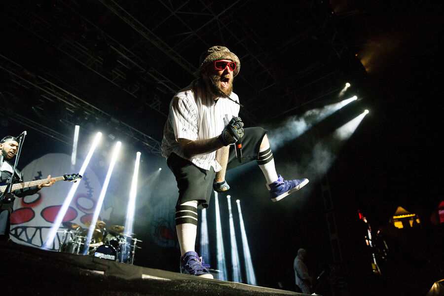Солист группы Limp Bizkit Фред Дерст во время выступления в&nbsp;Аванше, Швейцария, 7&nbsp;августа 2016&nbsp;года