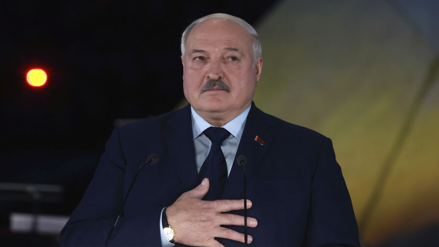 Лукашенко поздравил белорусов, празднующих Пасху 31 марта
