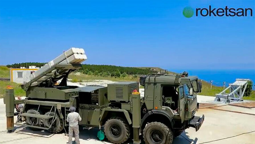 В сети появились кадры первого применения турецких РСЗО TRLG-230 на Украине