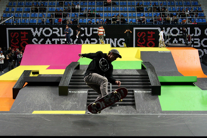 Участник чемпионата World Cup Skateboarding в Москве