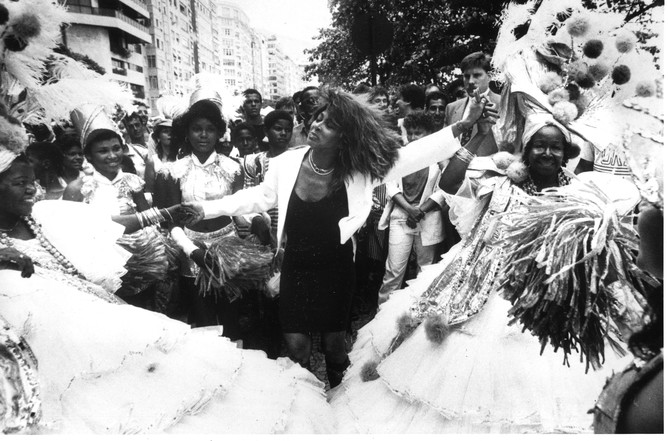 Тина Тернер во время карнавала в Рио-де-Жанейро, Бразилия, 1987 год