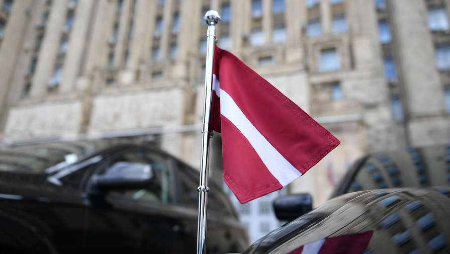 МИД Латвии: принявшим российское гражданство придется покинуть страну