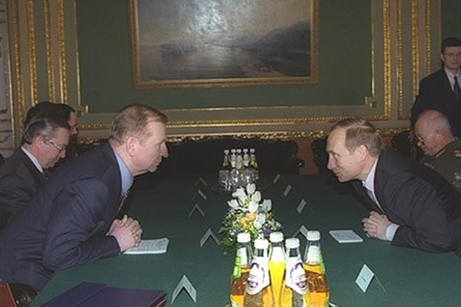 Переговоры Владимира Путина и Леонида Кучмы, 18 апреля 2000 года
