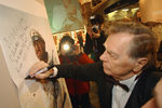 Анатолий Кузнецов на Рождественском благотворительном балу в ГУМе, 2003 год
