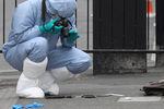 Работа криминалистов на месте инцидента в лондонском районе Вестминстер, 27 апреля 2017 года