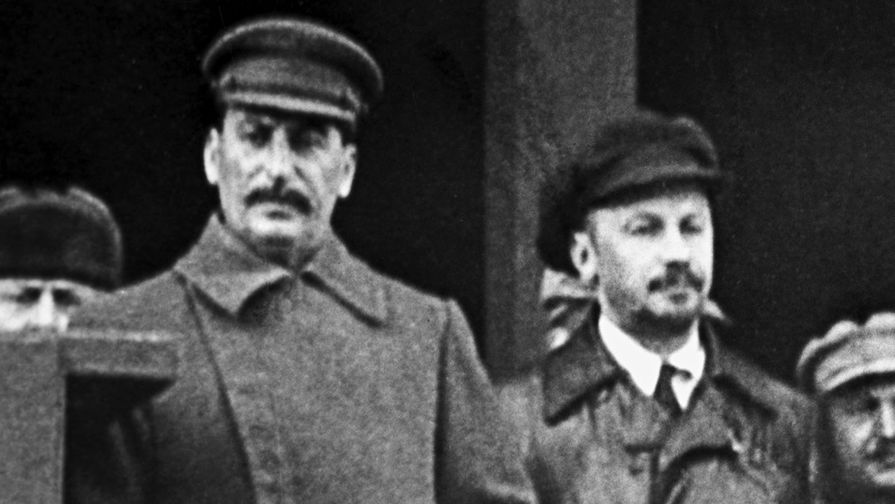 Иосиф Сталин и Николай Бухарин, 1929 год