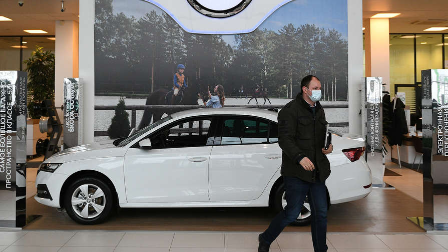 В Госдуме предложили запретить продажу машин дороже рекомендованной цены