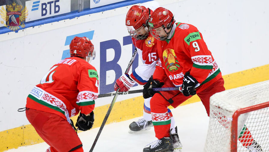 Федерация хоккея России отреагировала на скандал с наградами в Минске