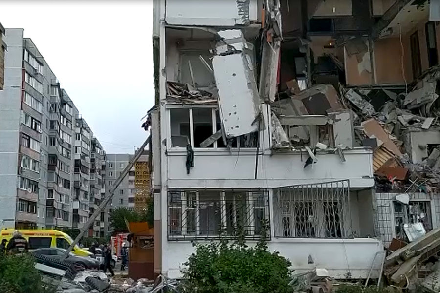 Многоквартирный жилой дом в&nbsp;Ногинске, разрушенный в&nbsp;результате взрыва бытового газа, 8 сентября 2021 года