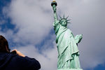 Статуя Свободы входит в число самых фотографируемых достопримечательностей мира 
