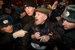 Эдуард Лимонов на Триумфальной площади на акции в защиту 31-й статьи Конституции, 2010 год