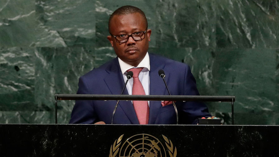 Отстраненный от власти президент Гвинеи-Бисау прибыл в Конго