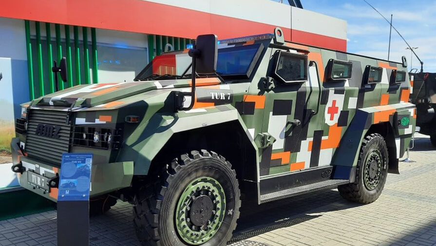 Польша на выставке MSPO-2022 представила новую бронированную медмашину