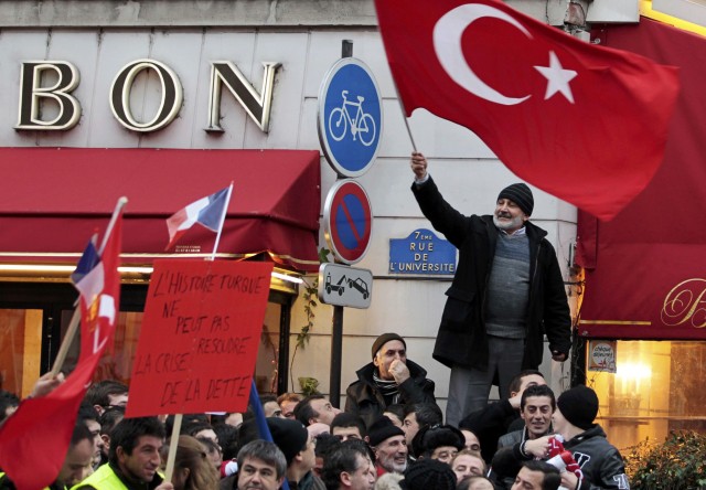 Турецкие протестующие во Франции
