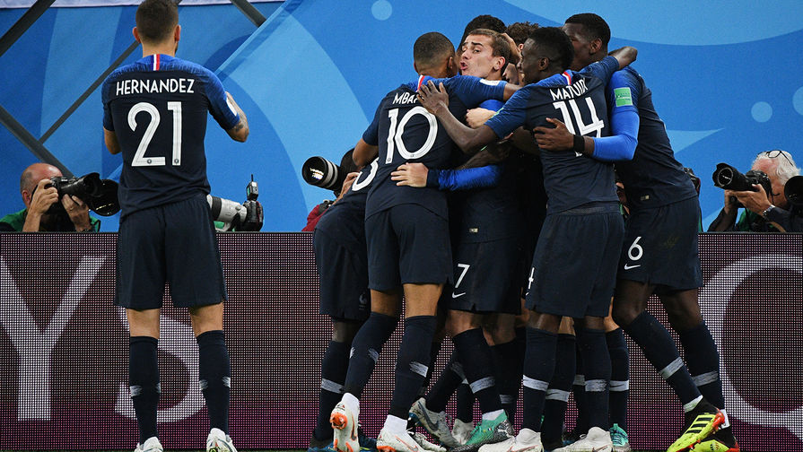 Во время полуфинального матча ЧМ-2018 по футболу между сборными Франции и Бельгии, 10 июля 2018 года