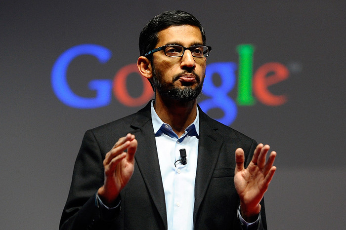 <b>Глава Google Сундар Пичай.</b> Уроженец Мадраса пришел на&nbsp;работу в&nbsp;Google в&nbsp;2004 году и сыграл ведущую роль в&nbsp;развитии браузера Google Chrome, сервисов Gmail и Google Maps, а также ОС Android. С&nbsp;10 августа Пичай был назначен генеральным директором Google, отныне входящей в&nbsp;холдинг Alphabet