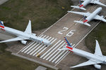 Самолеты авиакомпании American Airlines в аэропорту Талсы, штат Оклахома, США, 23 марта 2020 года