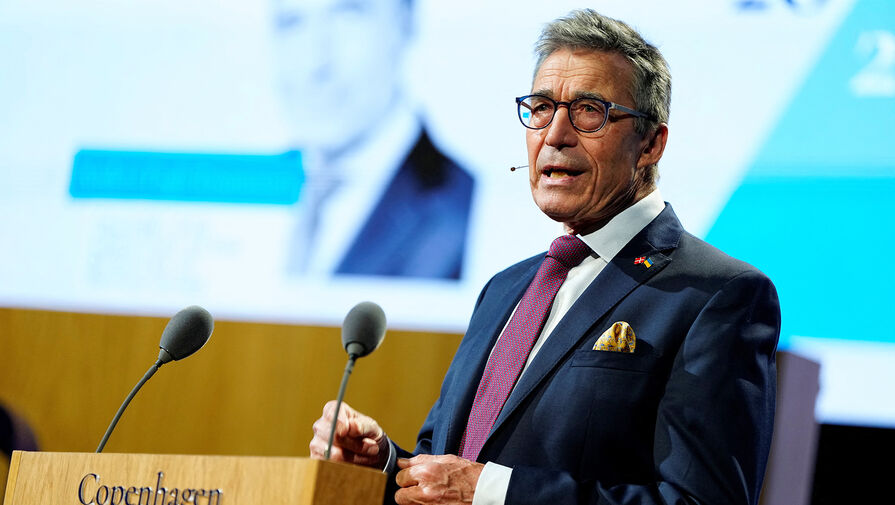 Экс-генсек НАТО заявил, что время льстить Трампу прошло