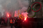 Протестующие перед парижской ратушей, 14 апреля 2023 года