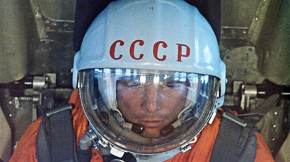 55 лет назад Юрий Гагарин стал первым человеком, совершившим космический полет вокруг Земли