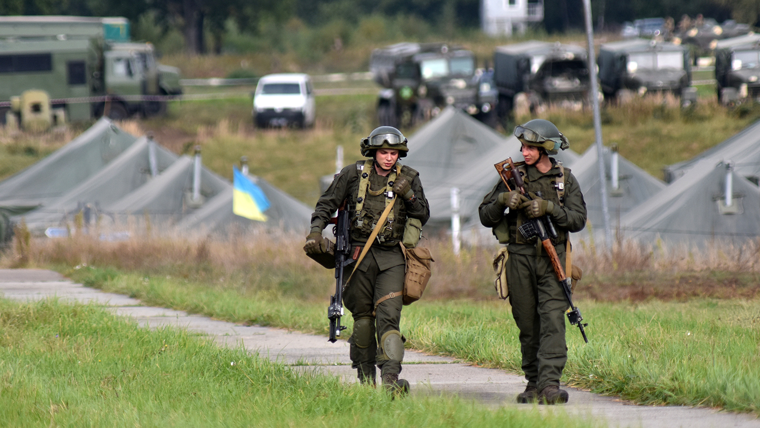 Украина проведет военные учения на границе с Крымом - Газета.Ru
