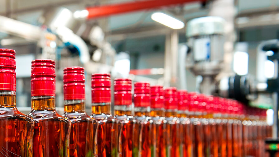 Производитель водки "Царская" купил завод виски в Буденновске