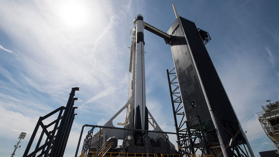 SpaceX отменила запуск Falcon 9 за 18 секунд до старта