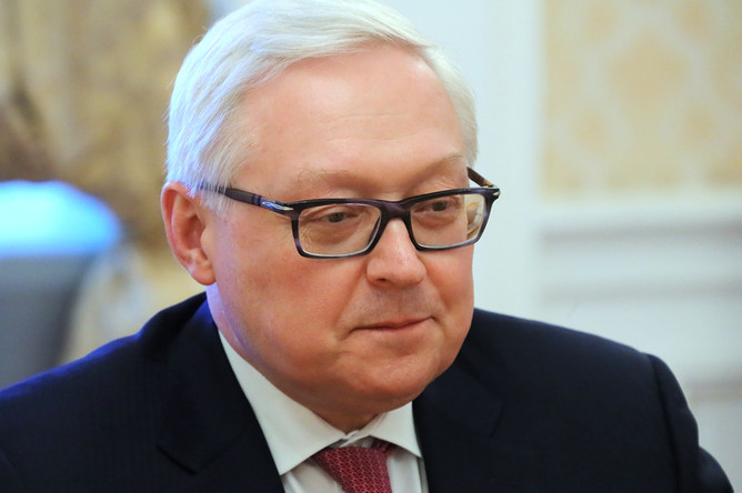 Moscú acusó nuevamente a Washington de desatar una "guerra de visados" - Gazeta.ru
