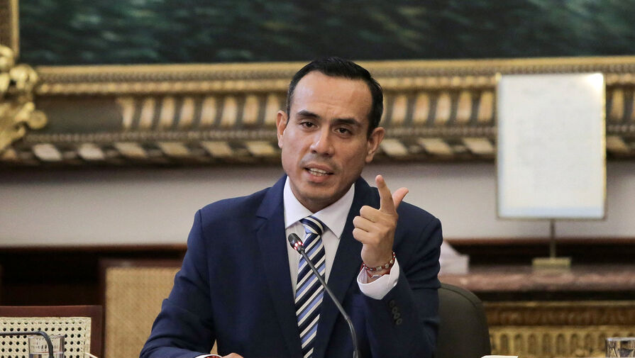 Президенту Перу хотят вынести вотум недоверия