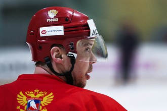 Нападающий сборной России по хоккею Сергей Мозякин