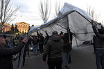 Палаточный лагерь сторонников оппозиции на проспекте Баграмяна у здания Национального собрания Армении в Еревaне, 25 февраля 2021 года