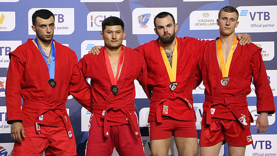 Российские самбисты завоевали 17 золотых медалей на Кубке мира