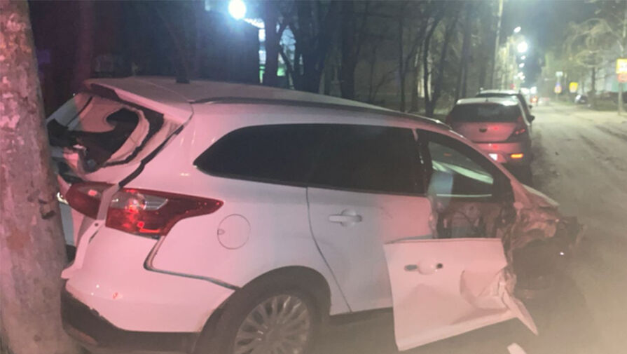 Пьяный россиянин без прав пытался сбежать от полиции и протаранил девять автомобилей