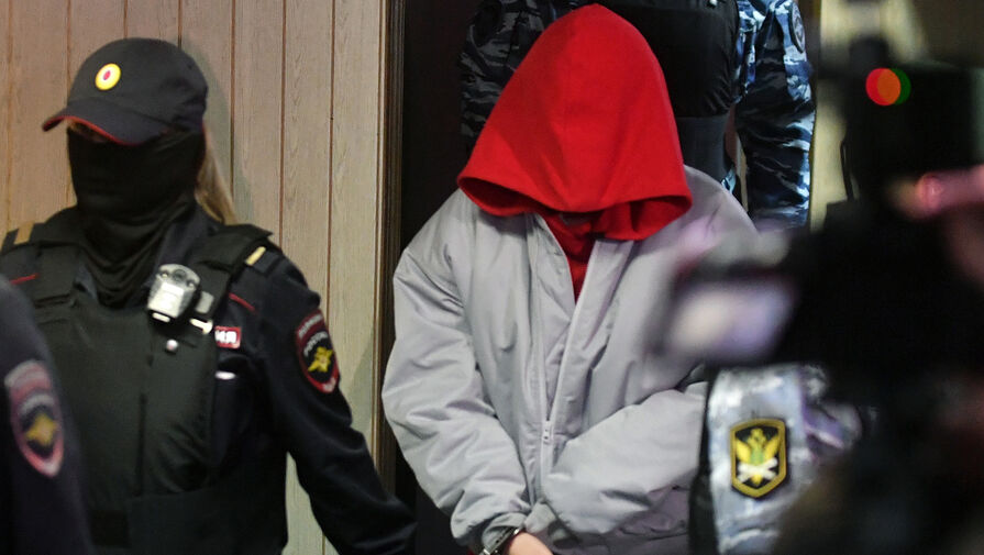 Shot: общественники требуют заблокировать сайт Блиновской, где она продолжает зарабатывать