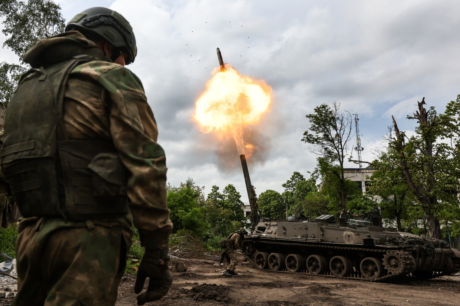 Зеленский уволил министра обороны. Военная операция на Украине, день 557-й  - Газета.Ru