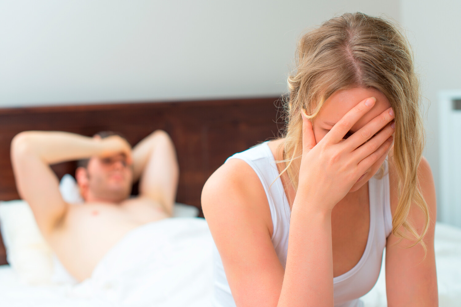 Колонка про отношения и секс: что делать, если твой партнер страдает нимфоманией?