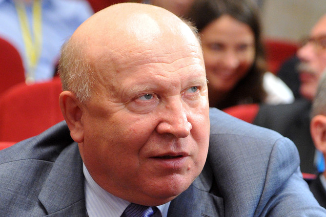 Валерий Шанцев пообещал разобраться в финансовых проблемах «Нижнего Новгорода»
