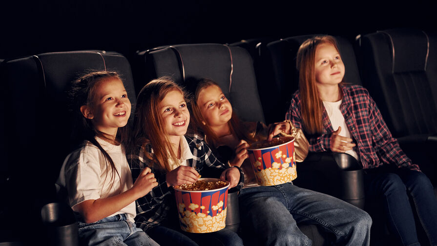 Россиянам рассказали, как сэкономить на билетах в кино и театры