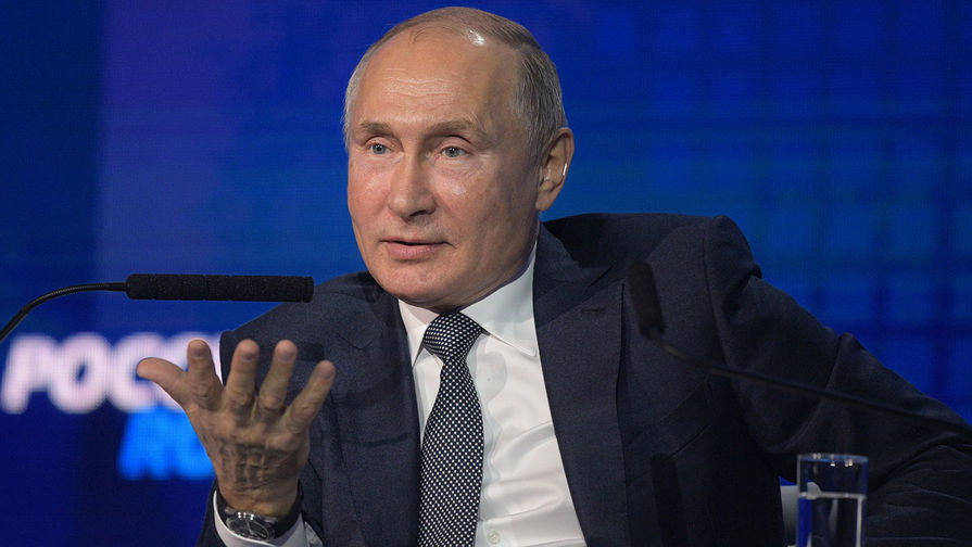 Путин связал введение военного положения на Украине и грядущие выборы
