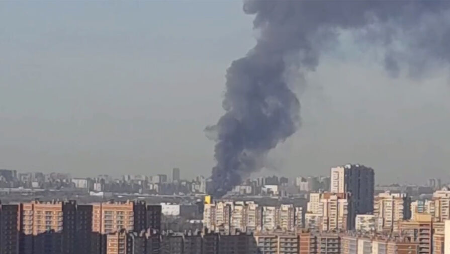 Пожар произошел в Петербурге