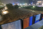 Река, вышедшая из берегов, в Сеуле, Южная Корея, 8 августа 2022 года