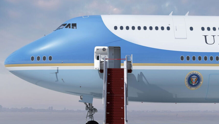 Байден исключил красный цвет Трампа из ливреи новых президентских самолетов