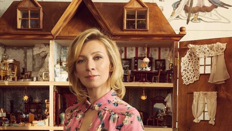 Посол КНР в Москве оценил приготовленные Захаровой китайские блины