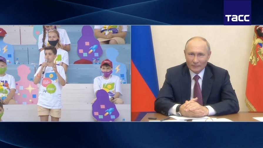 Путин поддержал финалиста конкурса Большая перемена, который заплакал